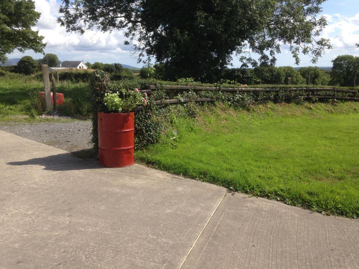 'Uncle Owenie'S Cottage' Crossmaglen Exterior photo